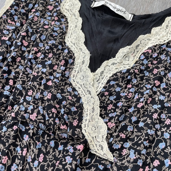 Preloved flower Summer dress💐 - Picture 2 of 2